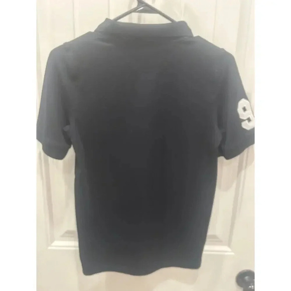 EUC Boys Under Armour Heat Gear Big Logo Black Short Sleeve Golf Polo Top - Picture 5 of 5